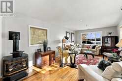 93 LAKESIDE DRIVE | Selwyn Ontario | Slide Image Sixteen