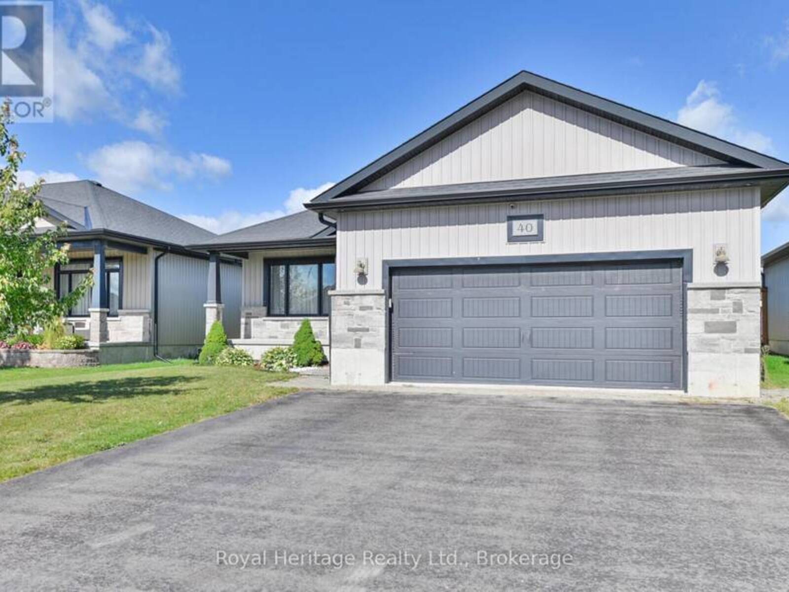40 AMBROSIA TERRACE, Quinte West, Ontario K8V 0G6
