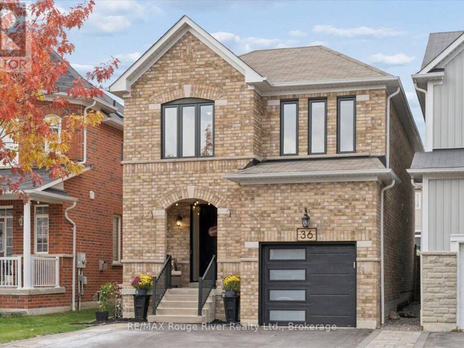 36 SHREWSBURY DRIVE, Whitby, Ontario L1M 0E2