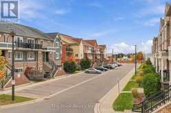 11 - 250 SUNNY MEADOW BOULEVARD | Brampton Ontario | Slide Image Eighteen