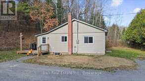 30091 HWY 62 N | Bancroft Ontario | Slide Image Thirty-six