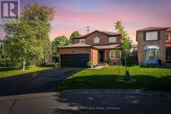 923 LAVIS COURT | Oshawa Ontario | Slide Image One