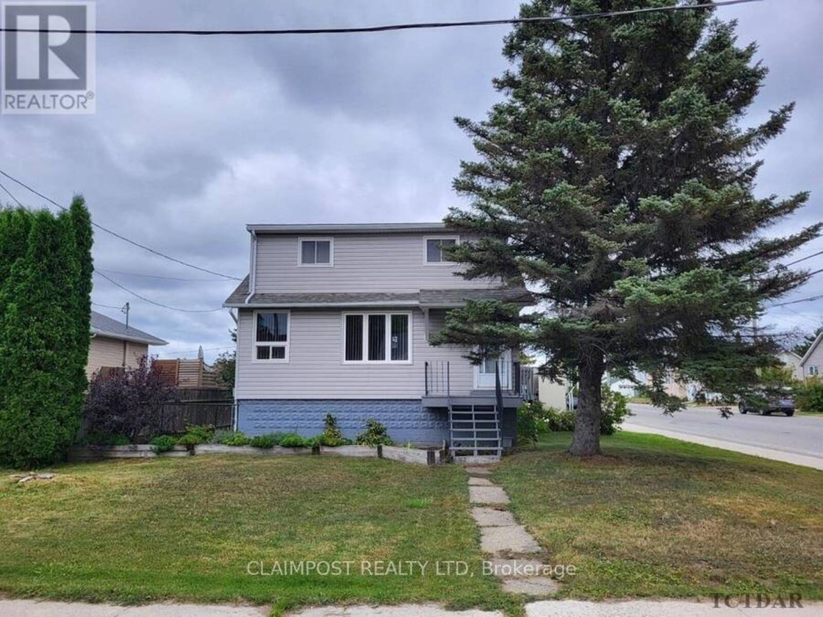 28 CORONATION AVENUE, Timmins , Ontario P4N 3K1