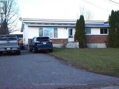 200 HAYNES CRESCENT Temiskaming Shores Ontario, P0J 1P0