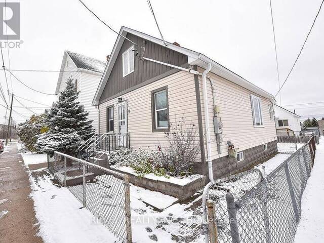 11 DWYER AVENUE Timmins Ontario, P0N 1G0