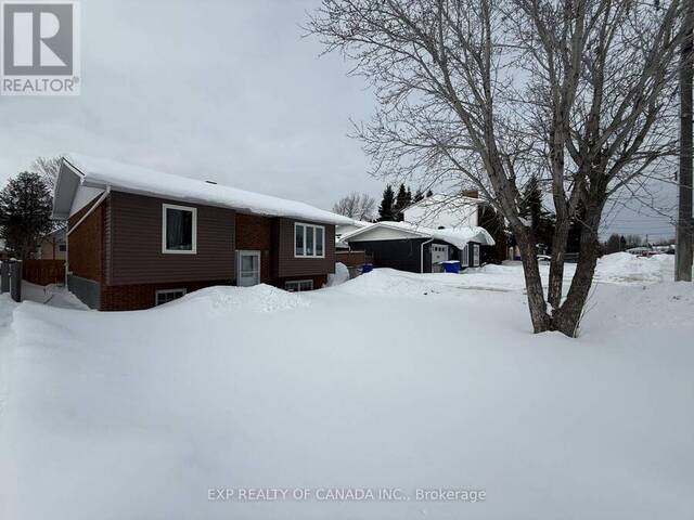 206 OTTOLEN STREET Timmins Ontario, P0N 1C0 - 4 Bedrooms Home For Sale