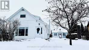 366 NINTH AVENUE | Cochrane Ontario | Slide Image One