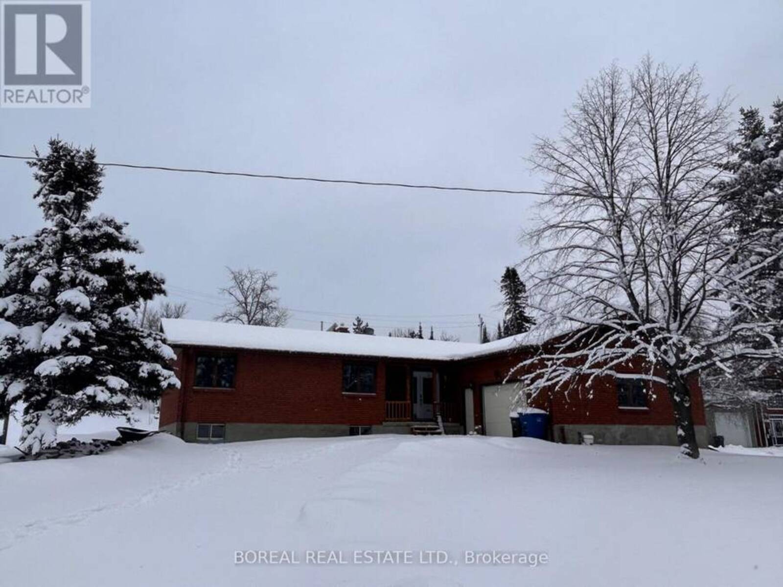 298 FIFTH AVENUE, Cochrane, Ontario P0L 1C0