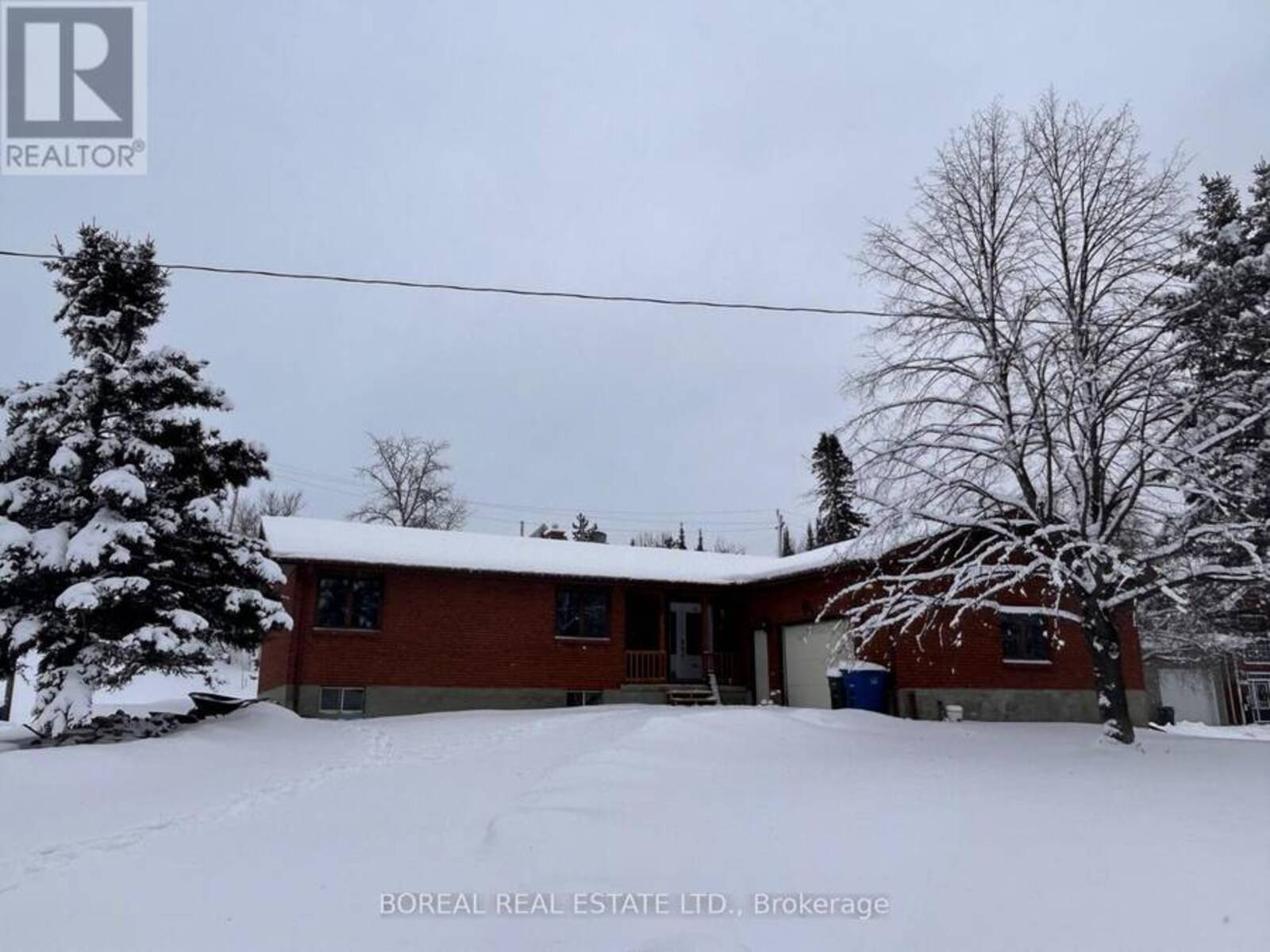 298 FIFTH AVENUE, Cochrane, Ontario P0L 1C0