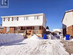 661 MOUNTJOY STREET S Timmins Ontario, P4N 7Z4