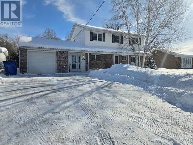 201 SCOTT STREET Temiskaming Shores Ontario, P0J 1P0 - 4 Bedrooms Home For Sale