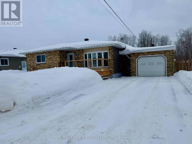 22 PINE CRESCENT Kapuskasing Ontario, P5N 1X7 - 2 Bedrooms Home For Sale