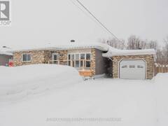 22 PINE CRESCENT Kapuskasing Ontario, P5N 1X7