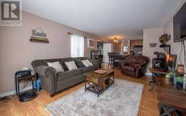 16 CRYSTAL AVENUE | Timmins Ontario | Slide Image Nine