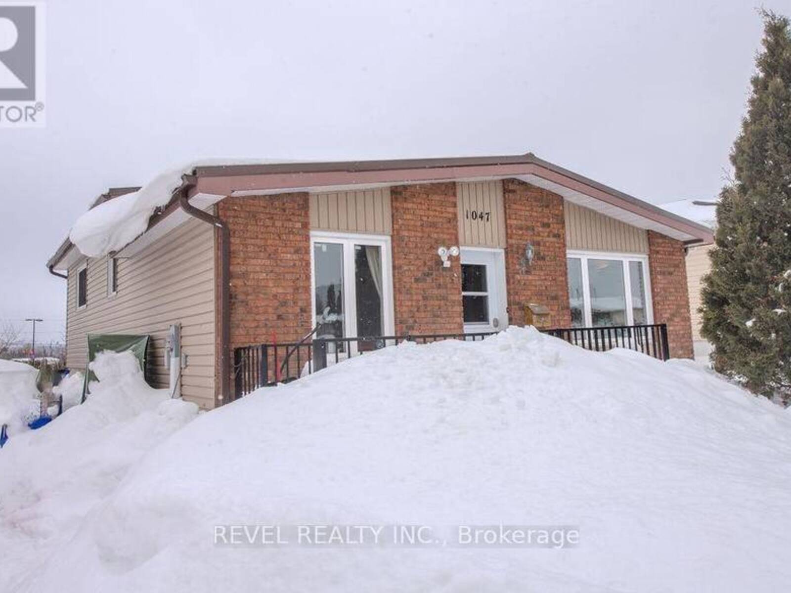 1047 MICHENER BOULEVARD, Timmins, Ontario P0N 1K0