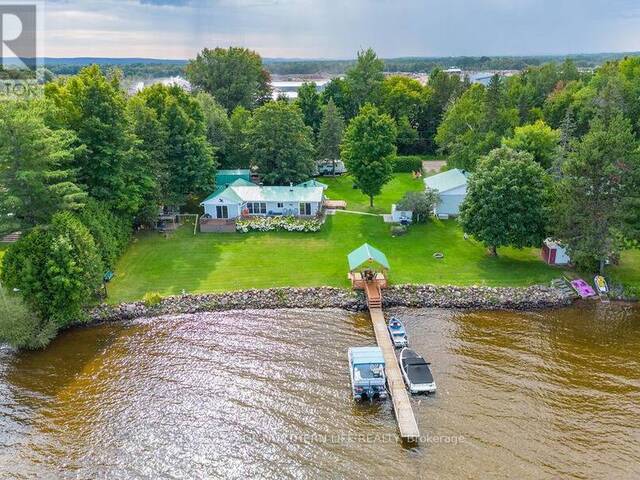 347 BLACK POINT ROAD North Algona Wilberforce Ontario, K0J 1X0 - 3 Bedrooms Waterfront Home For sale