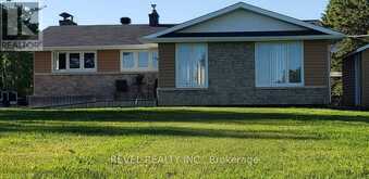 701 HIGHWAY 652 HIGHWAY | Cochrane Ontario | Slide Image Three