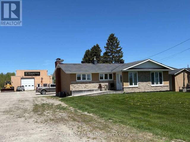 701 HIGHWAY 652 HIGHWAY Cochrane Ontario, P0L 1C0 - 4 Bedrooms Home For Sale