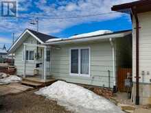 818 PRINCE STREET | North Cochrane Ontario | Slide Image Five