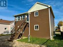 177 ELAINE AVENUE | Smooth Rock Falls Ontario | Slide Image Five