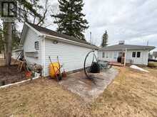 72 DOMINION AVENUE | Kapuskasing Ontario | Slide Image Ten