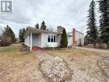 72 DOMINION AVENUE | Kapuskasing Ontario | Slide Image Eight