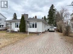 72 DOMINION AVENUE Kapuskasing Ontario, P5N 1P4