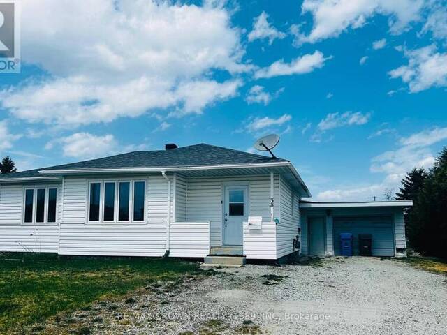 38 COURNOYER STREET Kapuskasing Ontario, P5N 2N3 - 4 Bedrooms Home For Sale