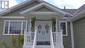 642 MAJESTIC STREET | Iroquois Falls Ontario | Slide Image Four
