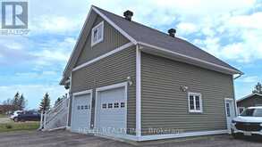 642 MAJESTIC STREET | Iroquois Falls Ontario | Slide Image Six