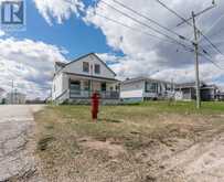 32 FRONTENAC CRESCENT | Kapuskasing Ontario | Slide Image One