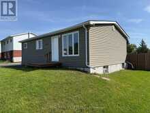 50 VICTORIA AVENUE | Cochrane Ontario | Slide Image Three