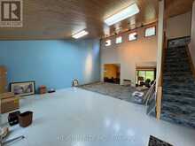 404 THIRTEENTH AVENUE | Cochrane Ontario | Slide Image Sixteen