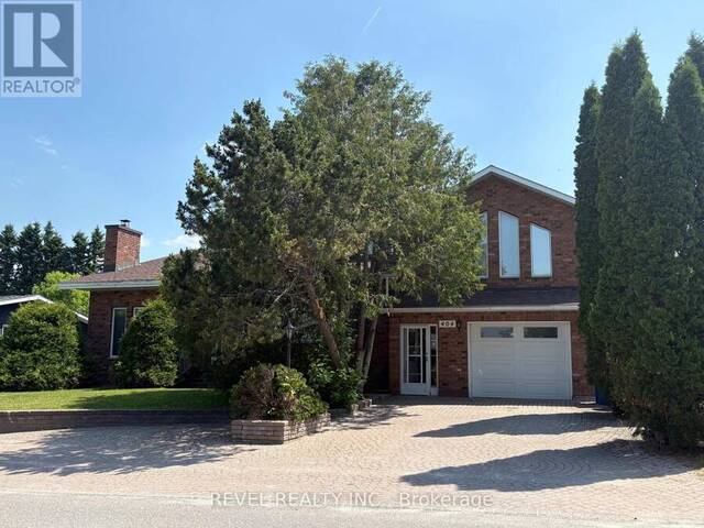 404 THIRTEENTH AVENUE Cochrane Ontario, P0L 1C0 - 3 Bedrooms Home For Sale