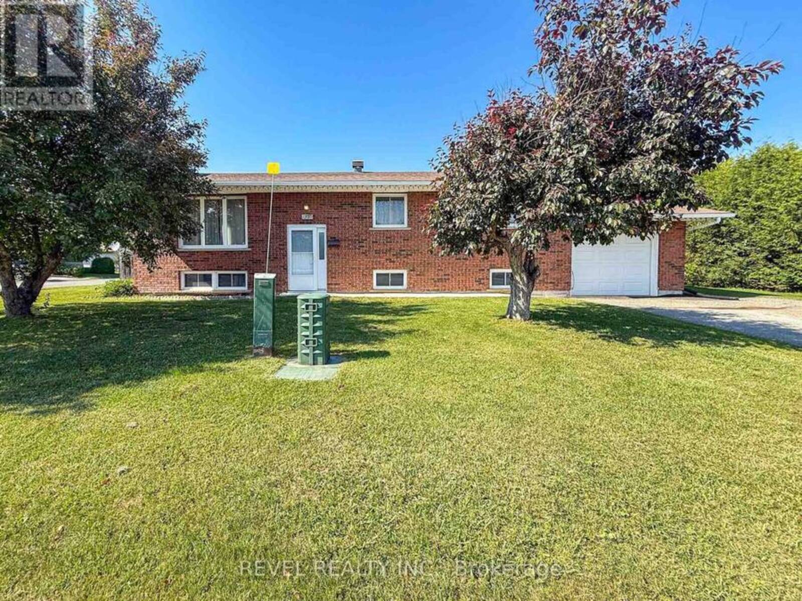 1330 CHENIER AVENUE, Timmins, Ontario P4R 1A9