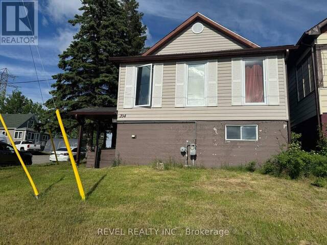 204 LAIDLAW STREET Timmins Ontario, P4N 2P8 - 4 Bedrooms Home For Sale