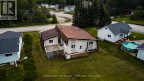 82 NEESOMADINA AVENUE | Hornepayne Ontario | Slide Image Four