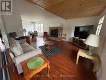 253 FOURTH AVENUE | Cochrane Ontario | Slide Image Nine