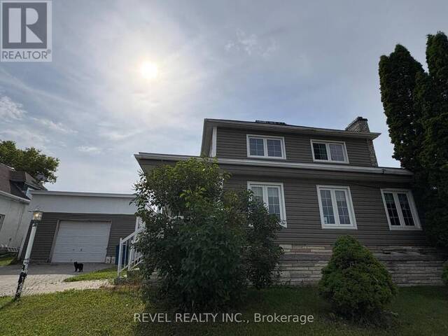 253 FOURTH AVENUE Cochrane Ontario, P0L 1C0 - 4 Bedrooms Home For Sale