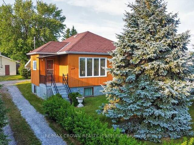 706 PRINCE STREET North Cochrane Ontario, P0L 1N0 - 5 Bedrooms Home For Sale