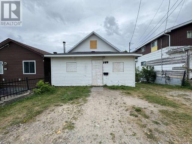 256 SIXTH AVENUE Timmins Ontario, P4N 5M9 - 4 Bedrooms Home For Sale