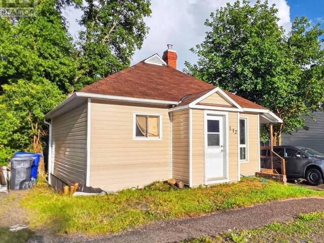 112 DUNCAN AVENUE S Kirkland Lake Ontario, P2N 1Y3 - 2 Bedrooms Home For Sale