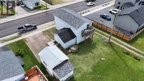 275 SIXTH STREET | Cochrane Ontario | Slide Image Six
