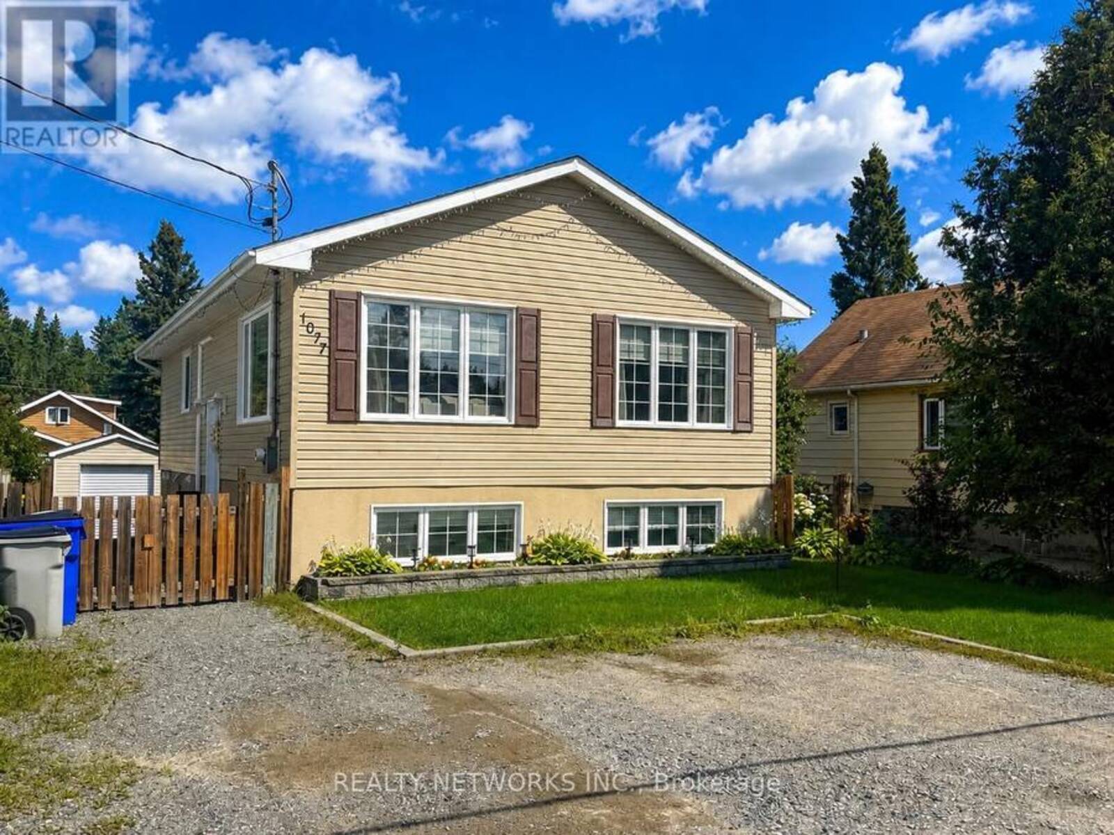 1077 BRUNDY AVENUE, Timmins, Ontario P0N 1G0