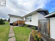 32 WINNIPEG STREET | Kapuskasing Ontario | Slide Image Five