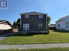230 TENTH AVENUE | Cochrane Ontario | Slide Image One
