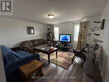13 KING STREET | Cochrane Ontario | Slide Image Nine