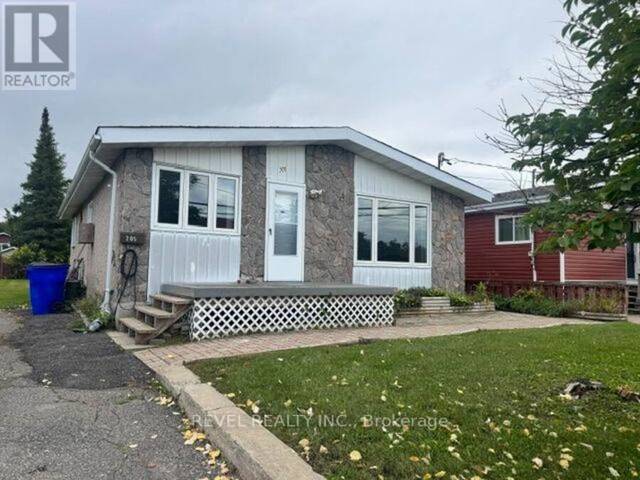 205 JUBILEE AVENUE W Timmins Ontario, P4N 4N1 - 5 Bedrooms Home For Sale
