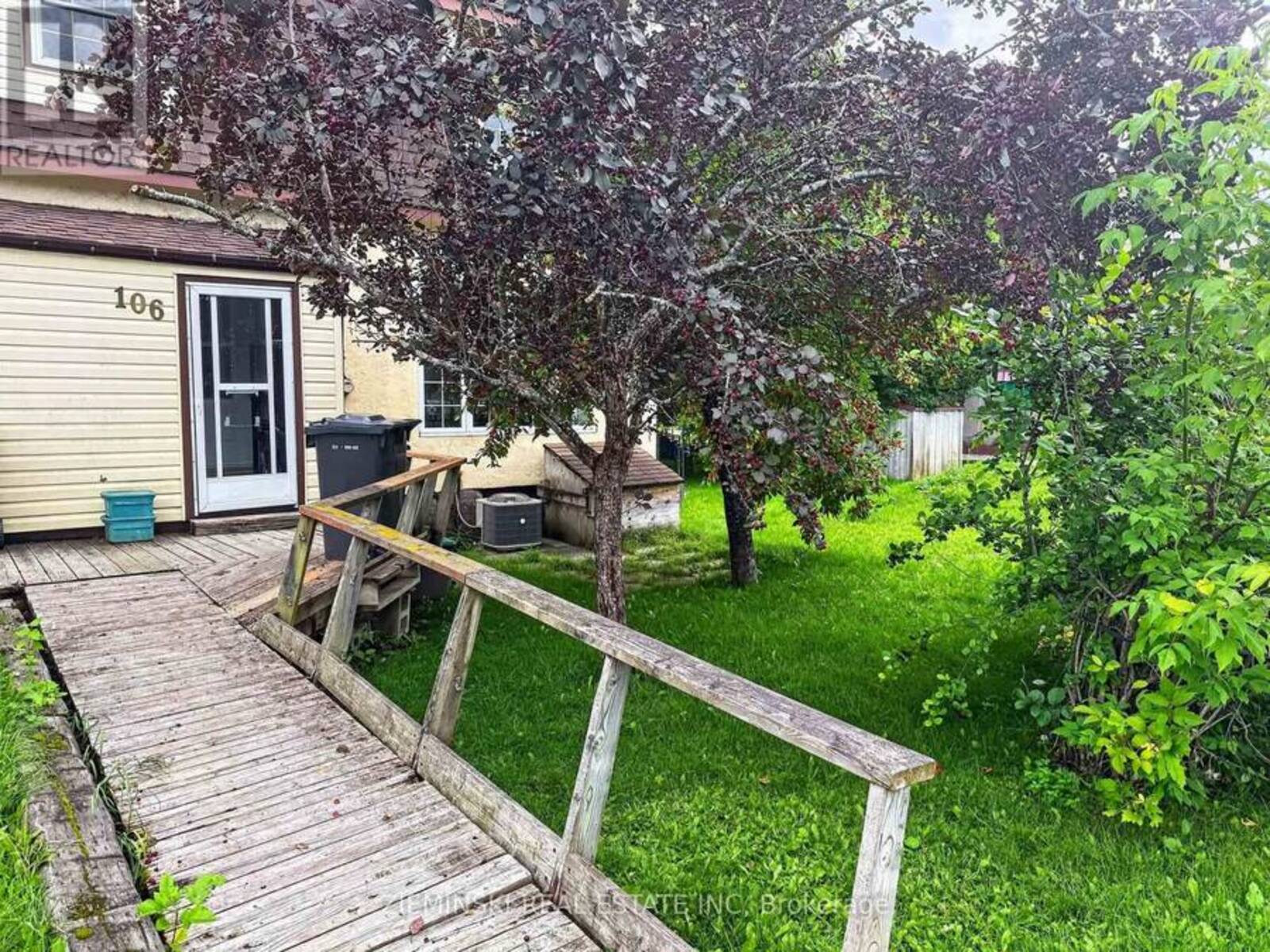 106 ARGYLE AVENUE, Iroquois Falls, Ontario P0K 1E0