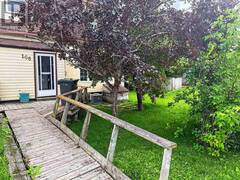 106 ARGYLE AVENUE Iroquois Falls Ontario, P0K 1E0